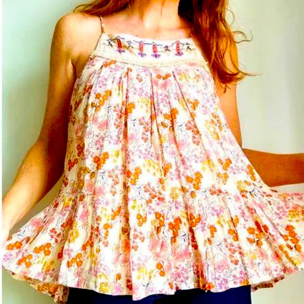 NEW Altar’d State Boho Floral Cottage Square Neck Fridge Trim Beaded Tiered Tank